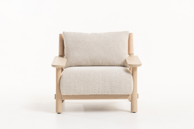 AKANE Lounge Chair