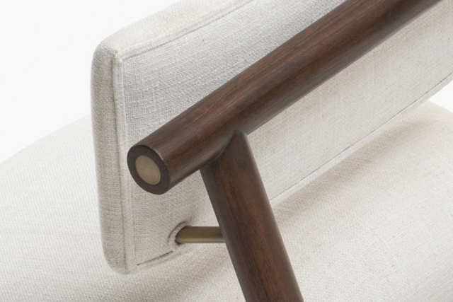 MUGEN Lounge Chair