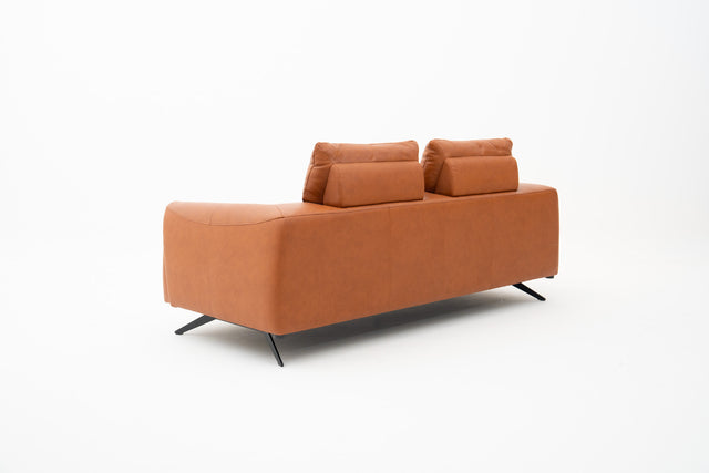 2.5 Seater brown leather sofa with headrests & scatter cushions