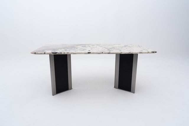 URBANO Dining Table