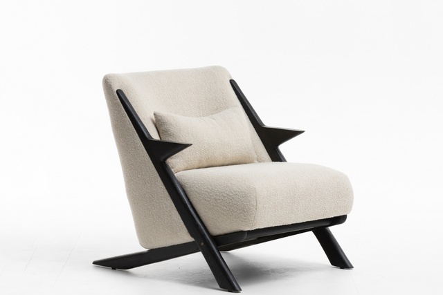 YUME Lounge Chair